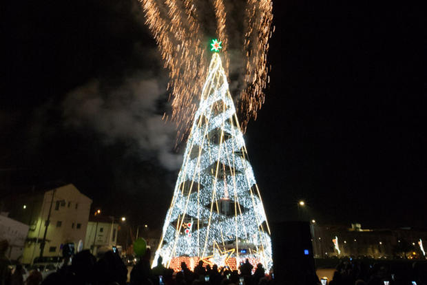 Árvore de Natal gigante